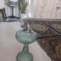چراغ نفتی کهنه طرح بابونه قاجاری.قدمت بالای ۸۰ سال