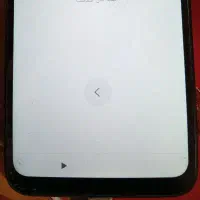 گوشی سالم و بدون ایراد با جعبه