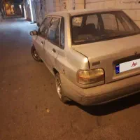 پراید نقره ای