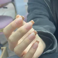 200 هزارتومن تخفیف خدمات ناخن تا پایان هفته