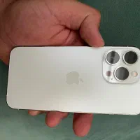 ایفون 13pro سفید ۱۲۸ zaa