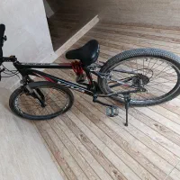 تمیزه خودم ازسرکارتا مغازه میرفتم