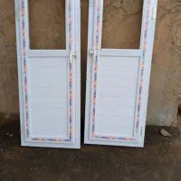 تعدادی درب حمام و سرویس و باغ زیر قیمت تولید