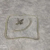 گردن بند و دستبند به همراهی یک آفیز فروهر|بدلیجات|قم, نیروگاه|دیوار