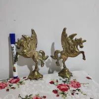 ی جفت اسب برنز