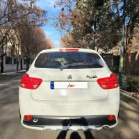 کوییک RS سفید مشکی بی رنگ ۱۴۰۲ دو رنگ سفید مشکی