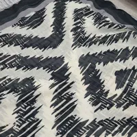 تعدادی شال و روسری|لباس|گرگان, |دیوار