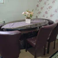 میز ناهار خوری چرم مبل چرم ۷ نفره