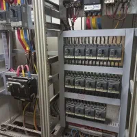 تعمیروسرویس انواع چیلرهای جذبی وتراکمی و تابلو برق