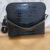 کیف کاملا چرم مشکی