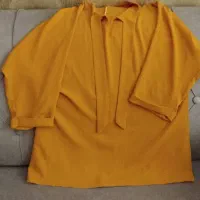 تعدادی لباس|لباس|اراک, |دیوار