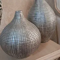 گلدون و مجسمه