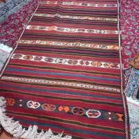 دوعددگلیم دست بافت پشمی با ۷۰ سال قدمت سالم