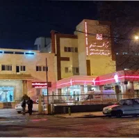 فروشنده بوفه بیمارستان