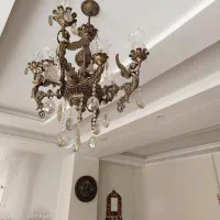 لوستر برنجی فرشته ۸ شعله  ۲۵ کیلویی