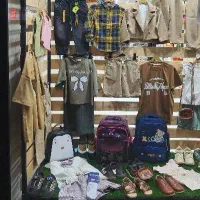 به یک فروشنده خانم جهت کار در بوتیک نیازمندیم