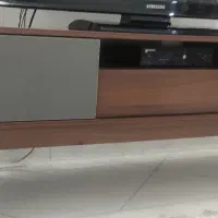 میز تلویزیون در حد نو