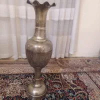 گلدان برنز|صنایع دستی و سایر لوازم تزئینی|تهران, سلسبیل جنوبی|دیوار