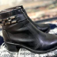 نیم بوت پاشنه دار