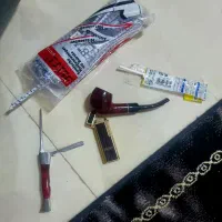 پیپ به همراه لوازم تمیز کننده و یه فندک خاص|زیورآلات و اکسسوری|تهران, کرمان|دیوار