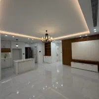 ۸۰ متری ۲ خوابه لوکس،لب خیابان دسترسی خوب ب حرم