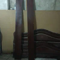 تخت چوبی