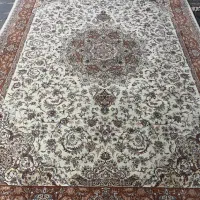 فرش ماشینی کرم(۱تخته ۱۲ متری و ۱تخته ۹ متری)|فرش|همدان, |دیوار