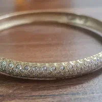 یک لنگ النگو ۲۰۰تومن بالای قیمت تابلو