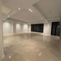 ۲۶۰ متری/ مطهری/ همکف با حیاط اختصاصی/ صفر|فروش آپارتمان|اصفهان, عباس‌آباد|دیوار