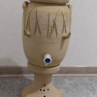 کلمن سفالی با پایه