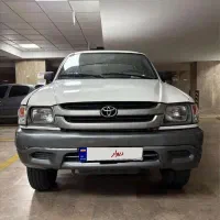 تویوتا هایلوکس 2001