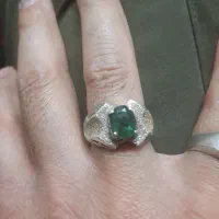 انگشتر زمرد