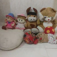 تعدادی عروسک