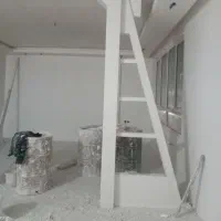 شاگرد گچ ساز کار بلد