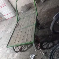 گاری چهار چرخ بزرگ