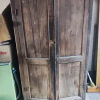 کمد چوبی قدیمی