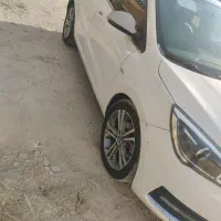 اریزو 5 اتومات|خودرو سواری و وانت|شیراز, شهرک گلدشت حافظ|دیوار