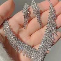 کلکسیون گوشواره و گردنبند|زیورآلات و اکسسوری|دورود, |دیوار