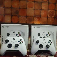 XBox S ایکس باکس به همراه 2 دسته و 2 باتری شارژی|کنسول، بازی ویدئویی و آنلاین|رشت, پیرسرا|دیوار
