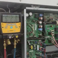 تعمیرات تخصصی انواع سردخانه،چیلر و موتورخانه