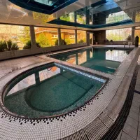 کد086/اجاره ویلا استخر آبگرم جکوزی لوکس/بست گاردن