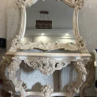 آیینه و میز آرایشی