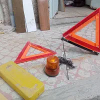 ایینه بغل،چراغ،قالپاق،مثلث خطر،مه شکن پراید