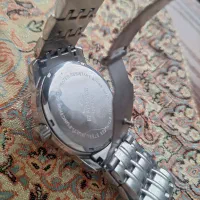 ساعت الگانس|ساعت|پردیس, فاز ۵|دیوار