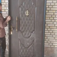 درب اتاقی باچهارچوب