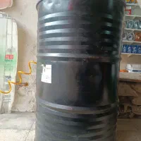 بشکه خالی فلزی