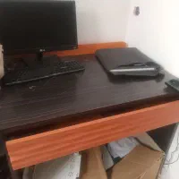 میز کامپیوتر