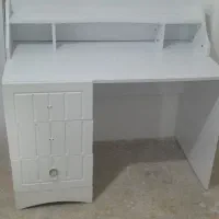 میز تحریر MDF سفید