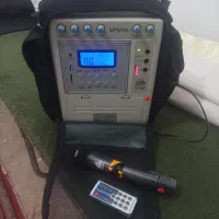 اکوهمراه شارژی رم خور وفلش خور بامیکروفن بیسیم|پخش‌کننده همراه|سلماس, |دیوار