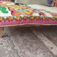 تخت و خوشخواب